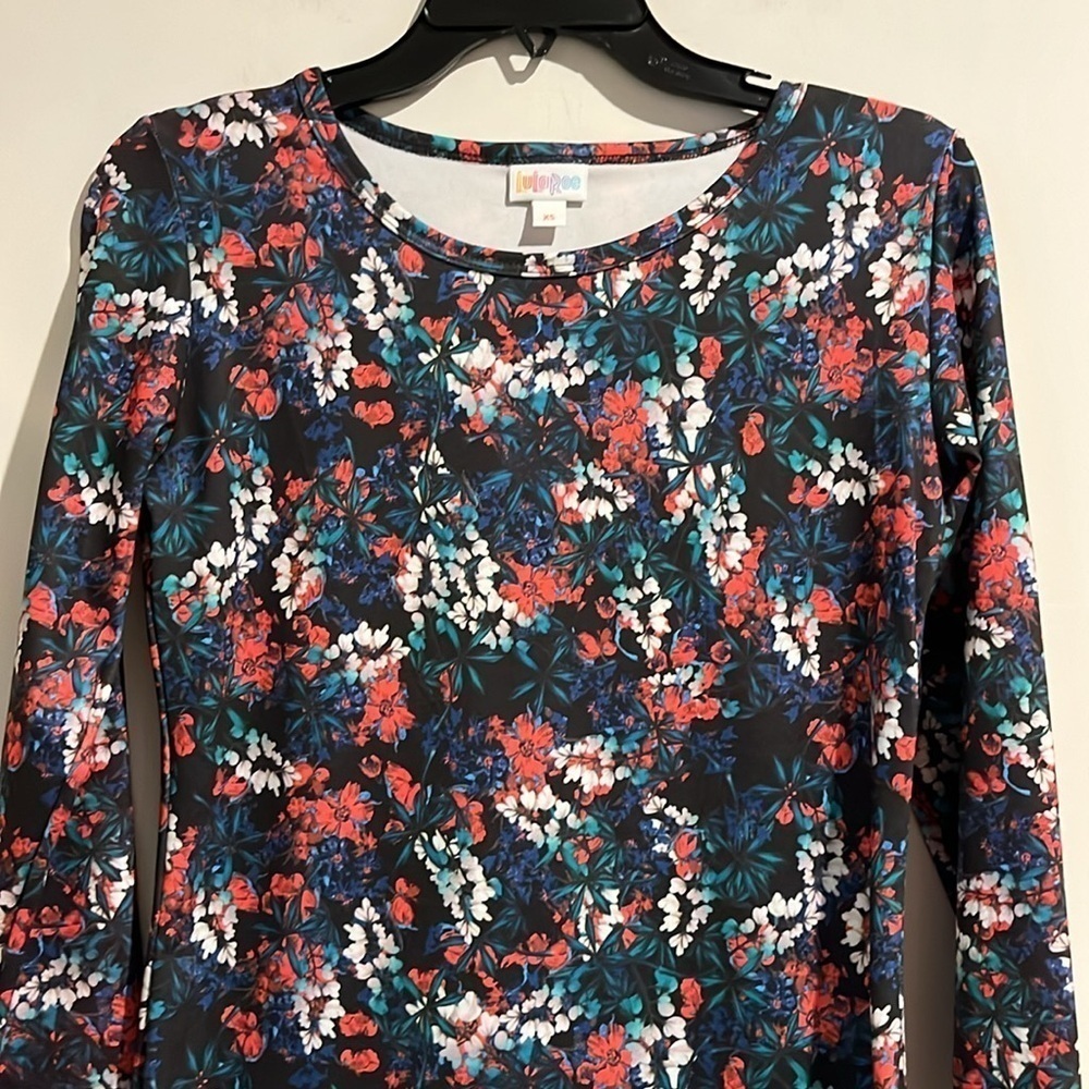 Lularoe black red blue green floral Debbie dress. Size XS. NWT. - Picture 2 of 6